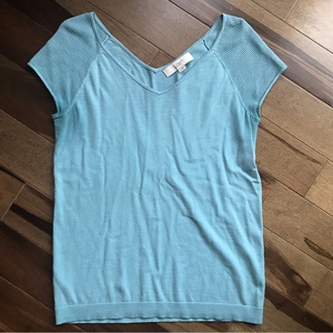 Loft A T Knit Cap Sleeve Blue Top S EUC‎